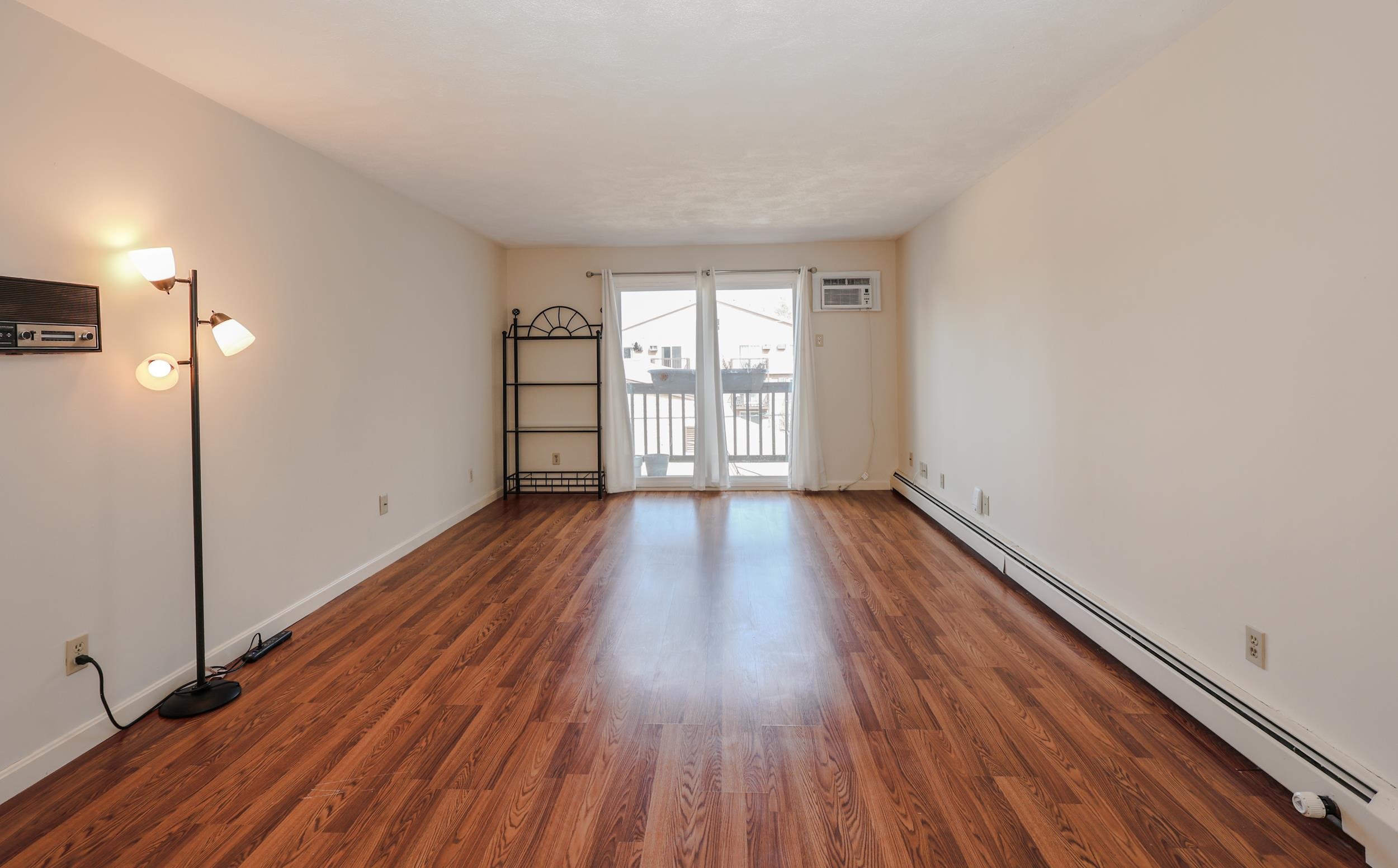 310 Brook Village Road, Unit 33 Nashua, NH 03062 - Photo 6 of 32 Gallery Image 6