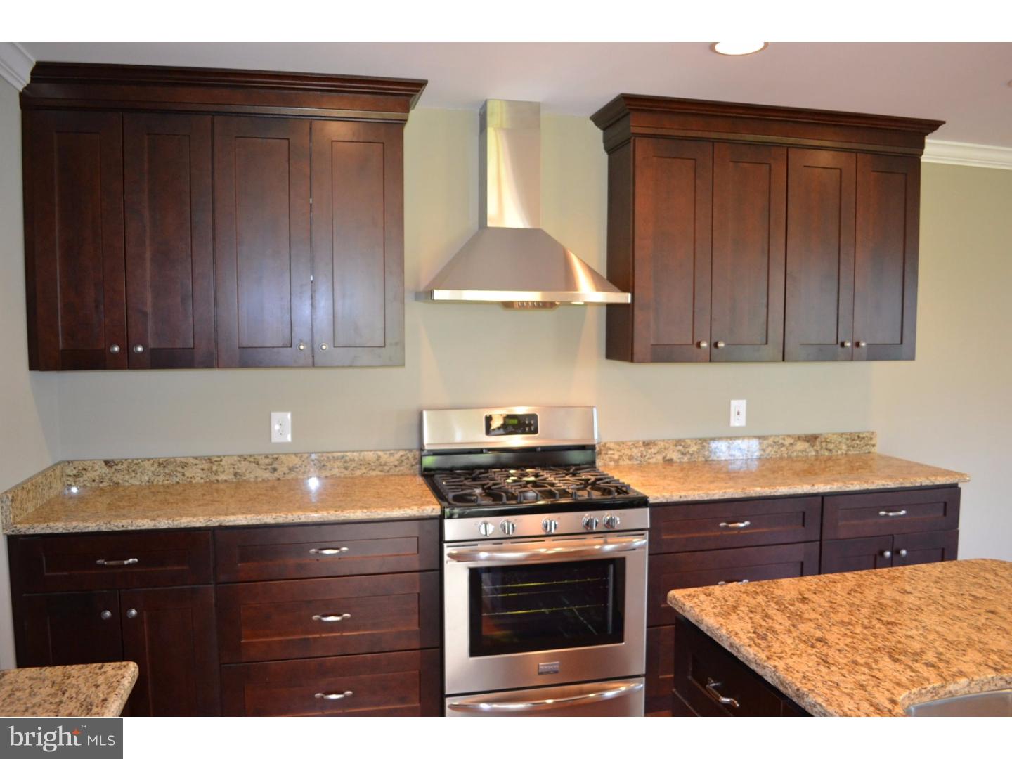 2 Rolling Hill Road Elkins Park, PA 19027 - Photo 15 of 24 Gallery Image 15