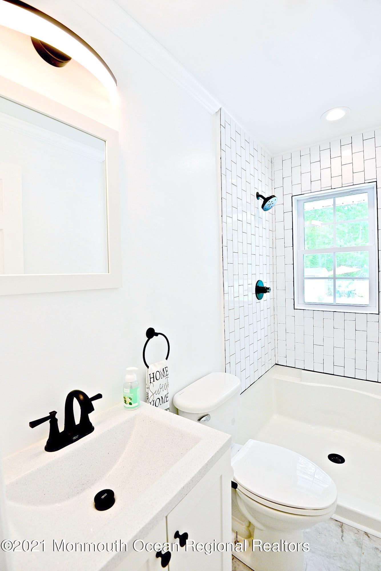 18 Davos Road Brick, NJ 08724 - Photo 15 of 40 220a
