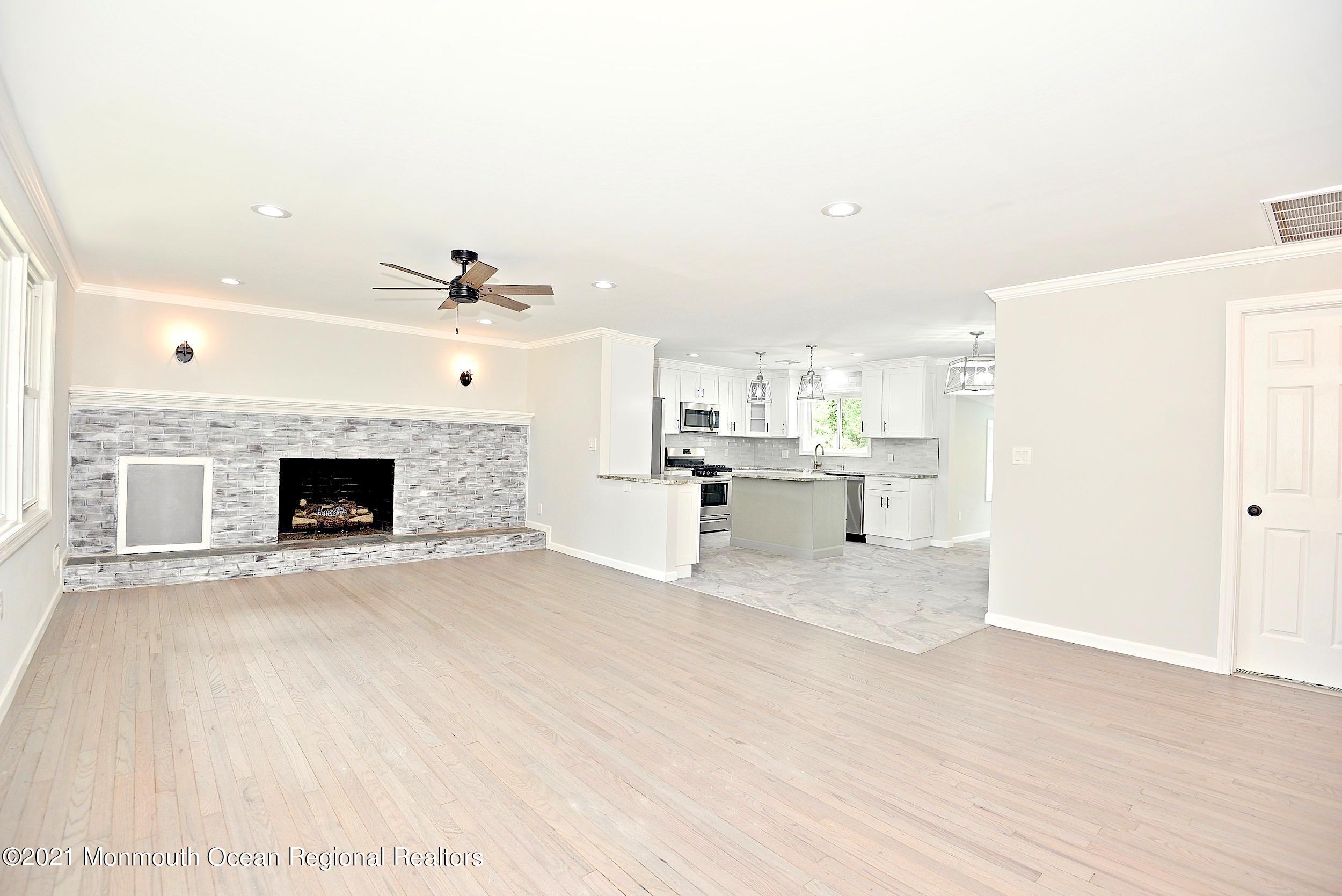 18 Davos Road Brick, NJ 08724 - Photo 4 of 40 206a