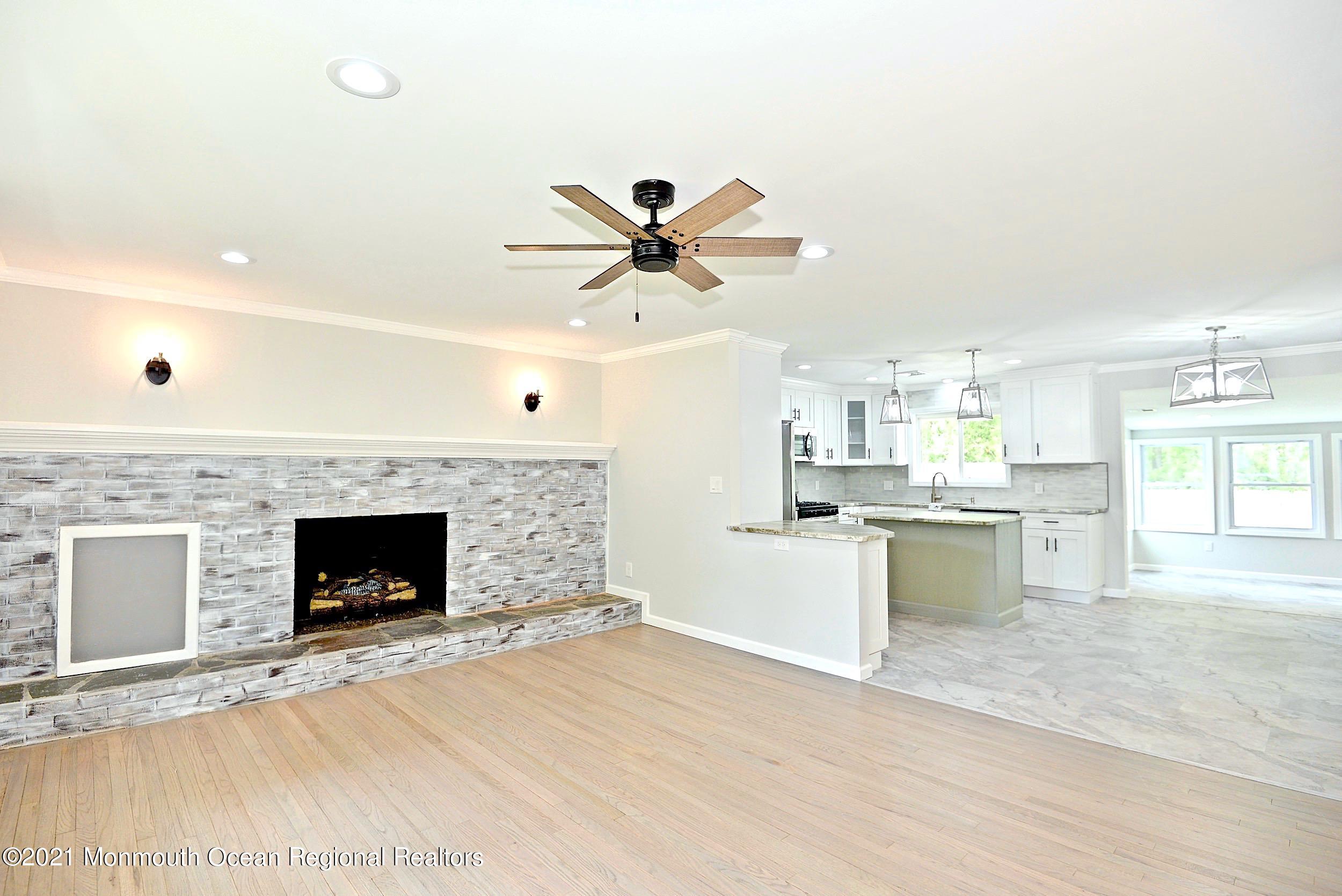 18 Davos Road Brick, NJ 08724 - Photo 7 of 40 209a