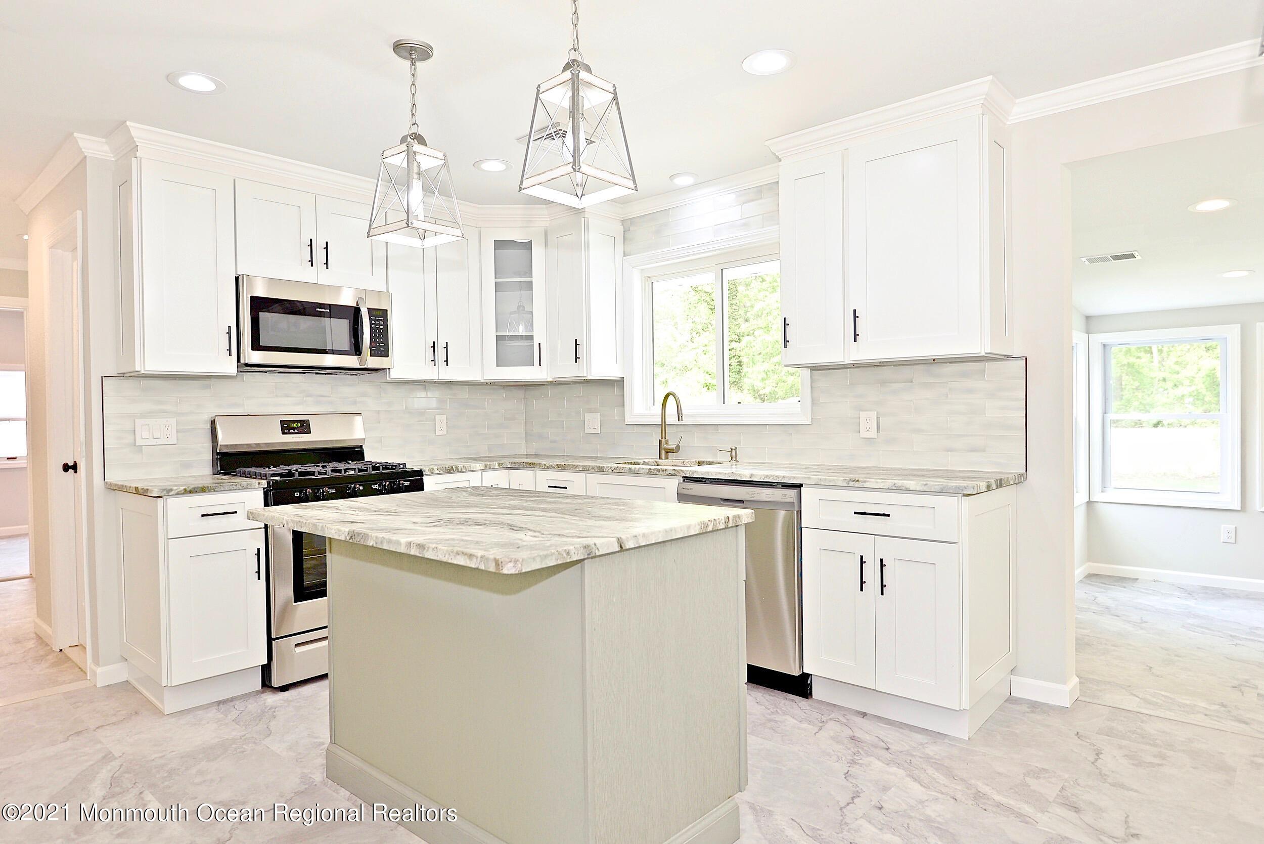 18 Davos Road Brick, NJ 08724 - Photo 10 of 40 216a