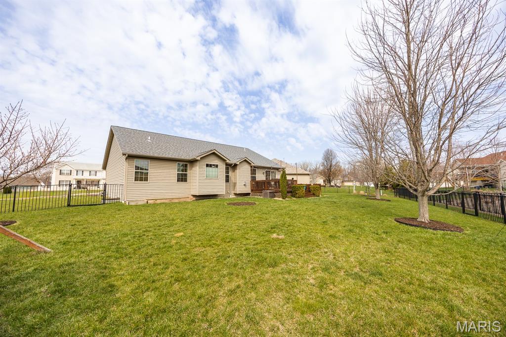 5108 Cheltenham Court O'Fallon, IL 62269 - Photo 34 of 36