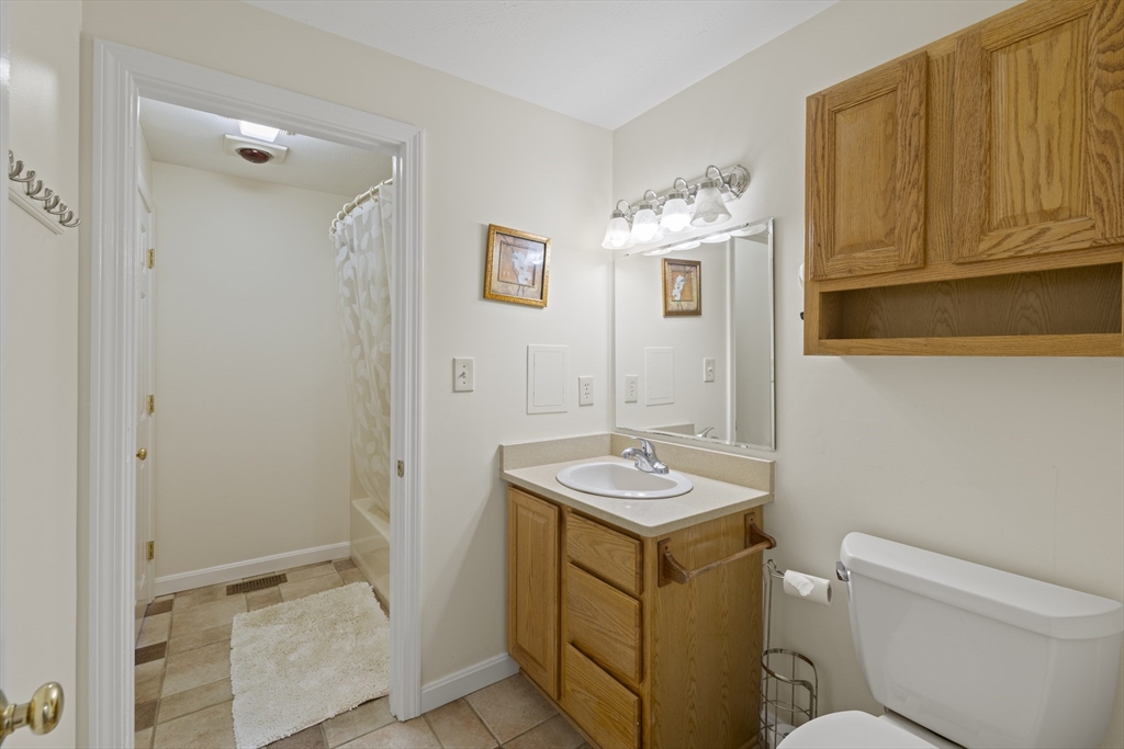 55 Littleton Road, Unit 14B Ayer, MA 01432 - Photo 14 of 30