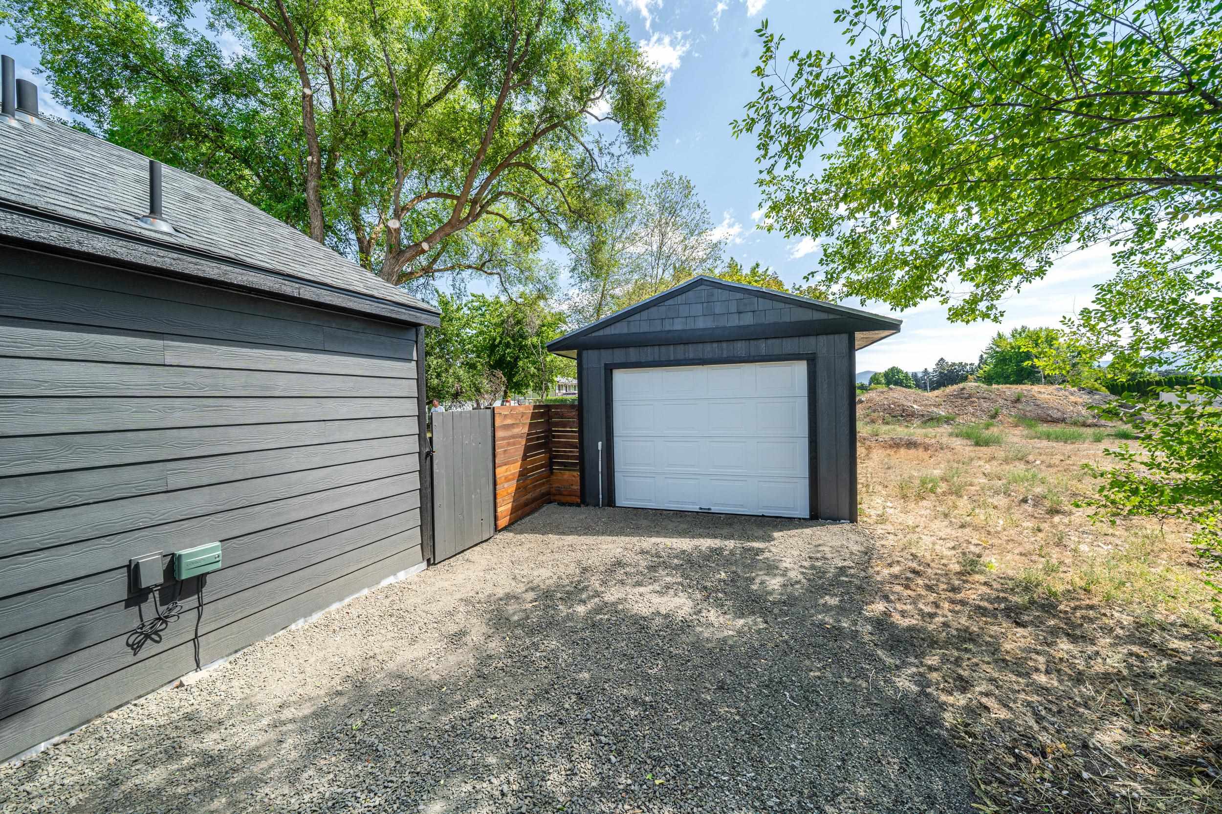 610 North Evergreen Road Spokane Valley, WA 99216 - Photo 4 of 34 Gallery Image 4