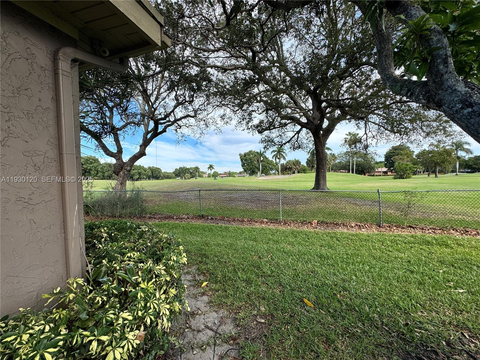 2001 St Andrews Road, Unit 121 Hollywood, FL 33021 - Photo 14 of 45