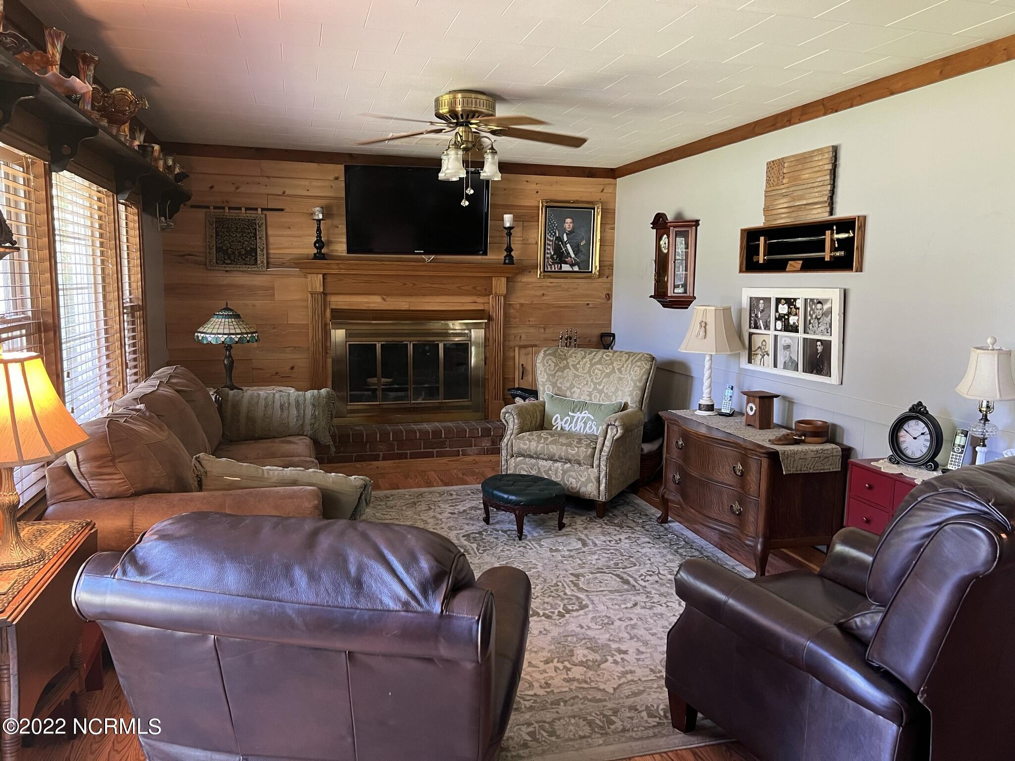 1266 Roberts Road Grantsboro, NC 28529 - Photo 18 of 29 344DE25E-0B8F-429F-AB94-A1467D34A940