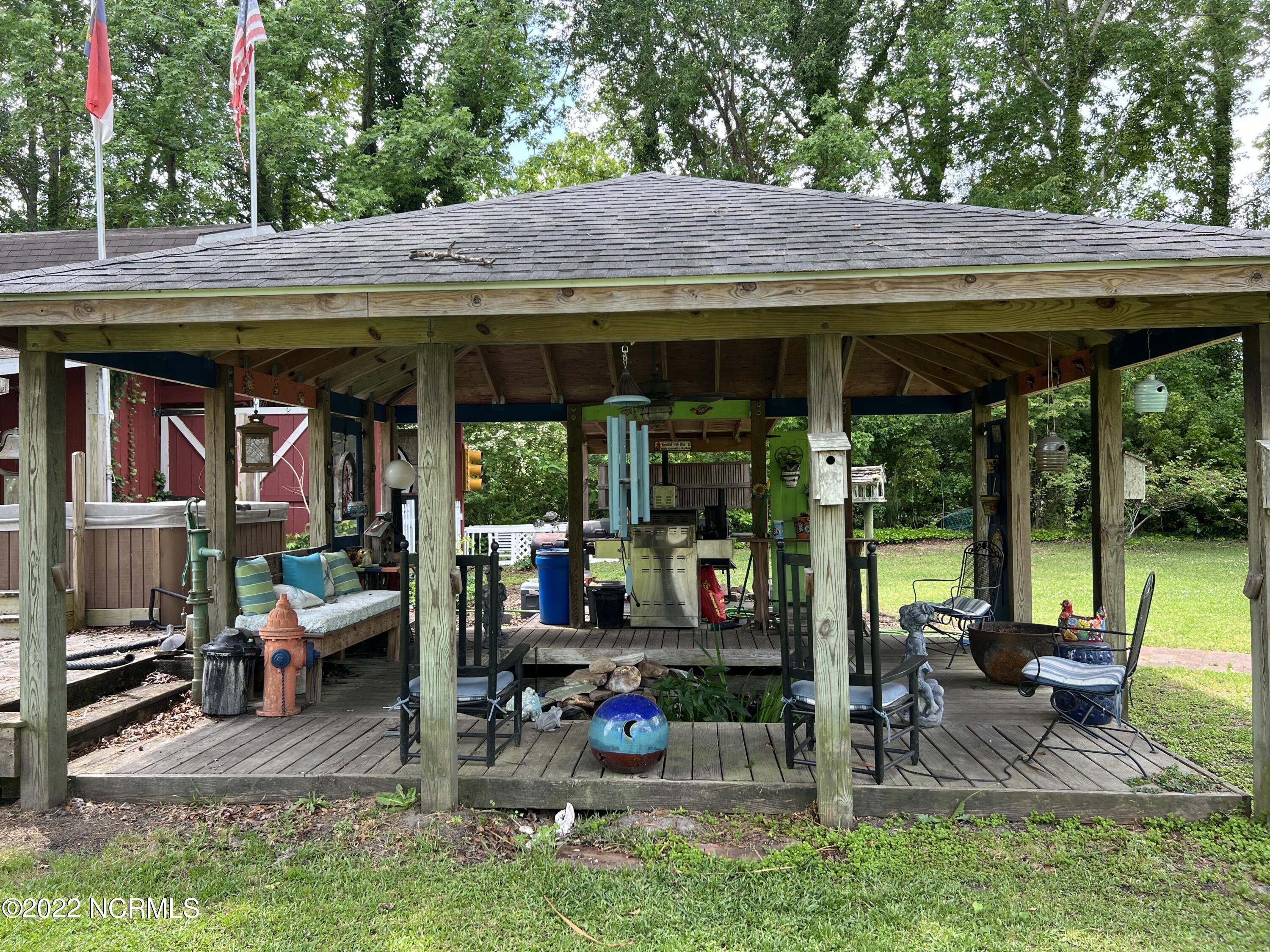1266 Roberts Road Grantsboro, NC 28529 - Photo 6 of 29 5C023709-B3B3-480C-82E4-C43D4067A854