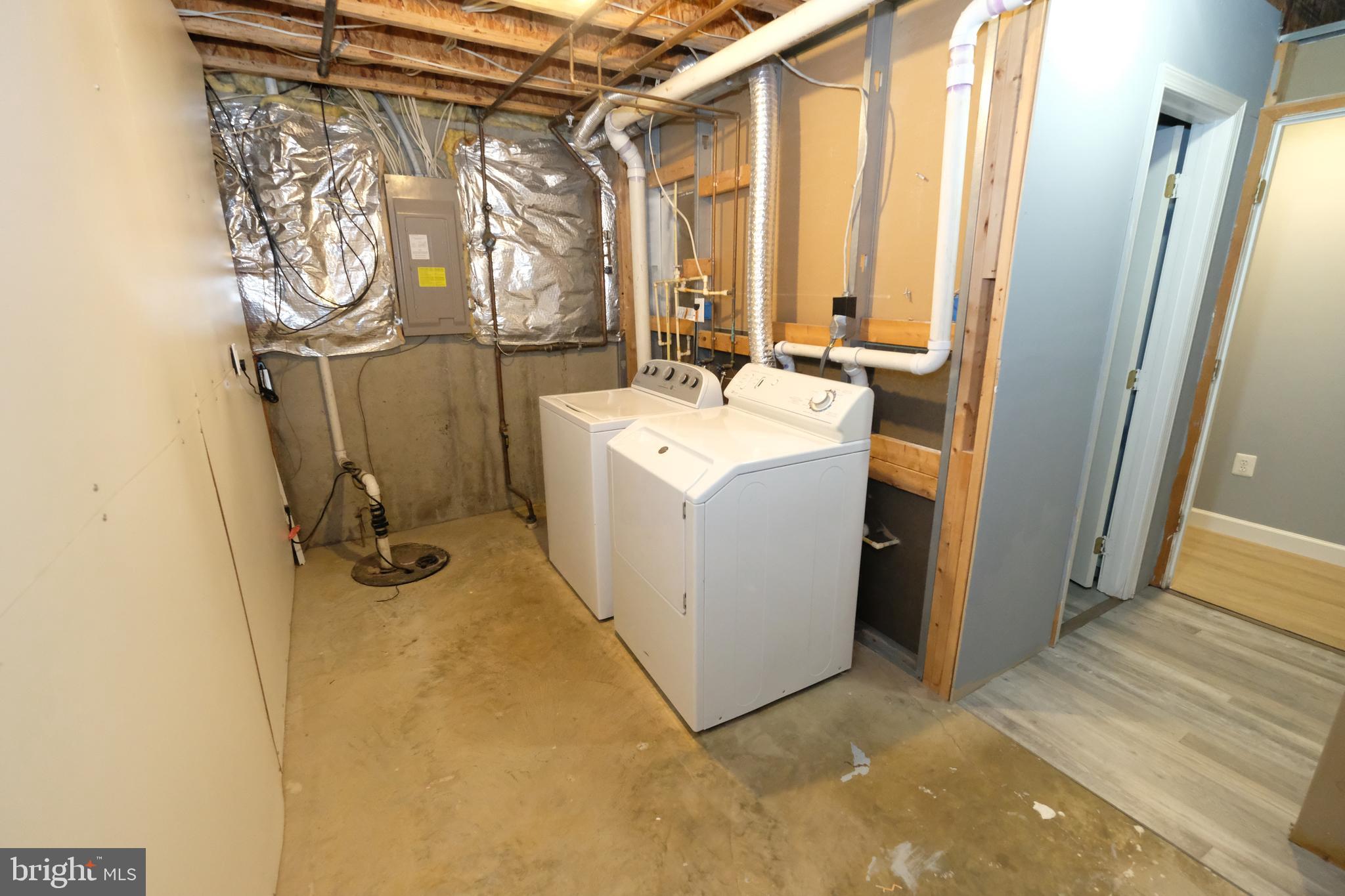 7533 Maury Road Baltimore, MD 21244 - Photo 18 of 31