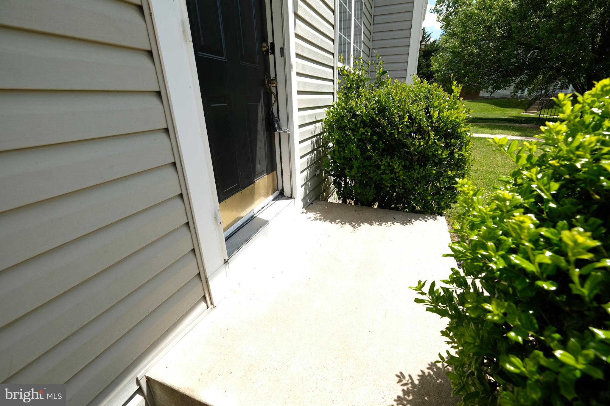 7533 Maury Road Baltimore, MD 21244 - Photo 3 of 31