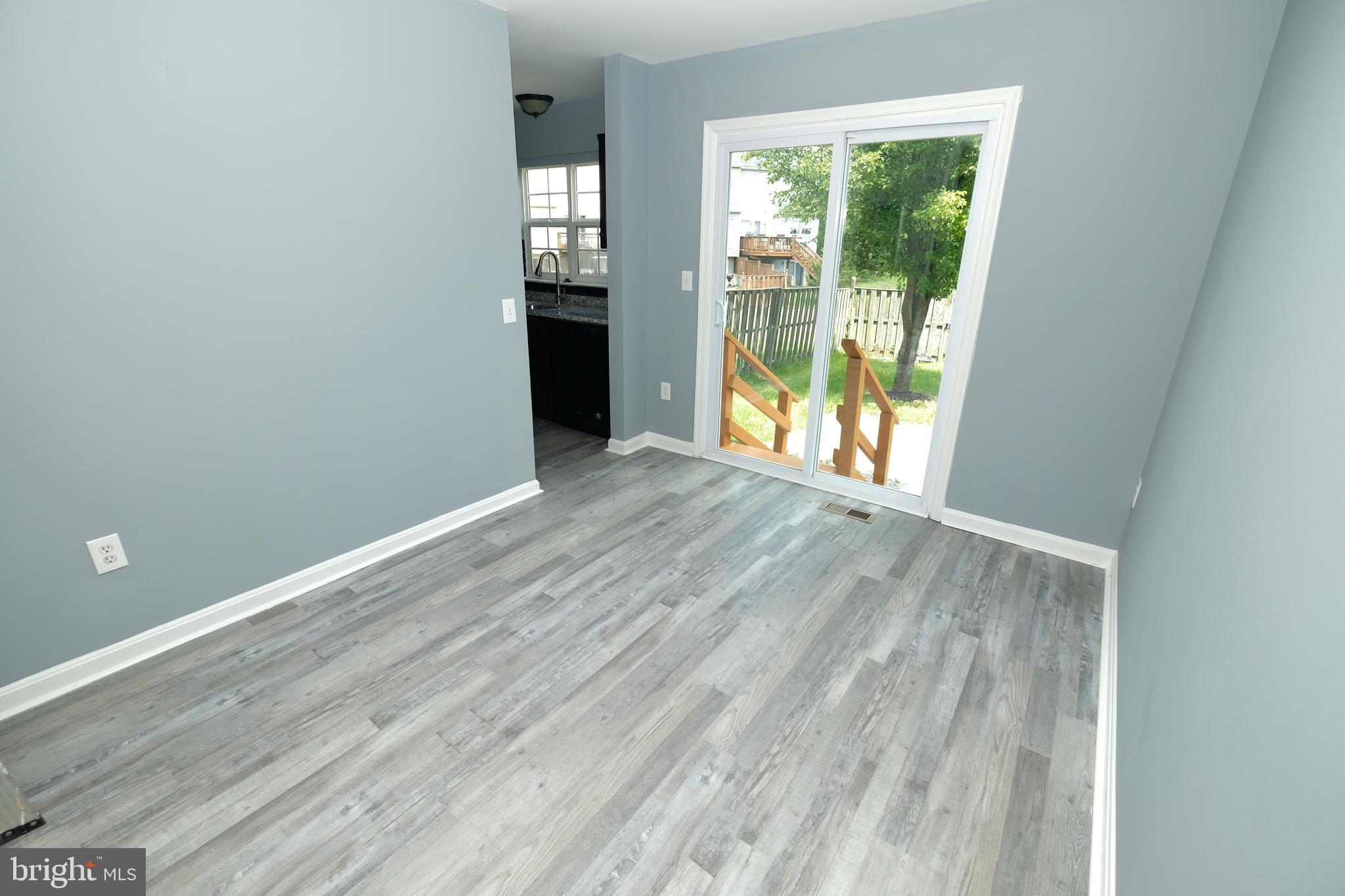 7533 Maury Road Baltimore, MD 21244 - Photo 7 of 31