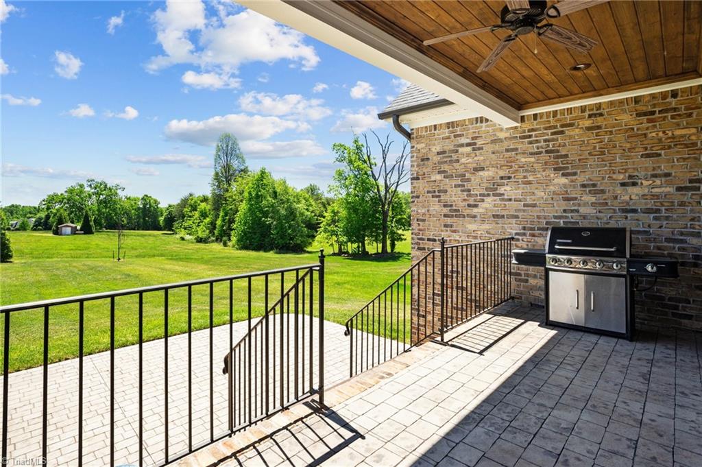 7304 Lanval Drive Oak Ridge, NC 27310 - Photo 36 of 48