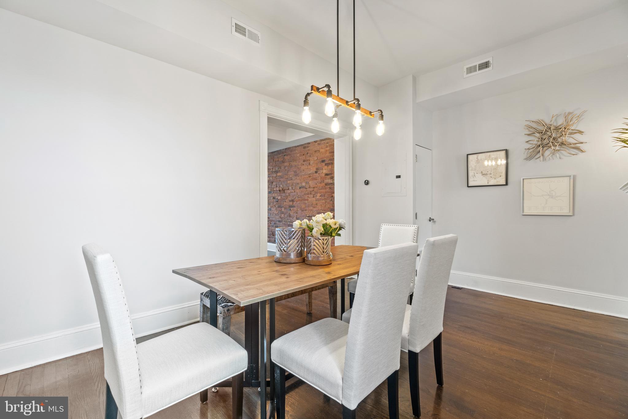 1023 10th Street Northeast Washington, DC 20002 - Photo 8 of 31