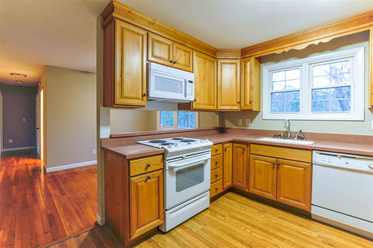 42 Mountainview Terrace Rye, NH 03870 - Photo 5 of 39