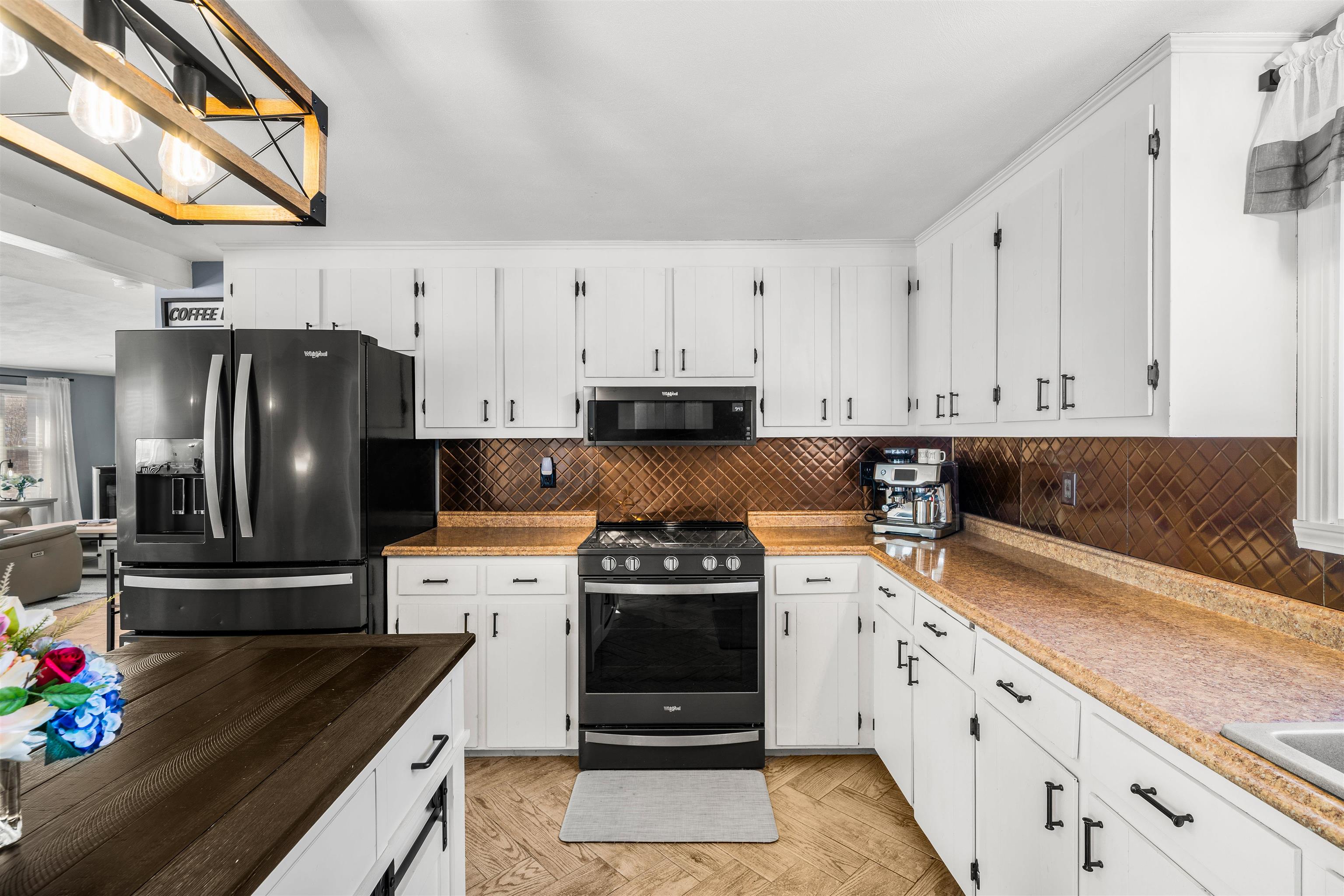 11 Liberty Street Salem, NH 03079 - Photo 12 of 52