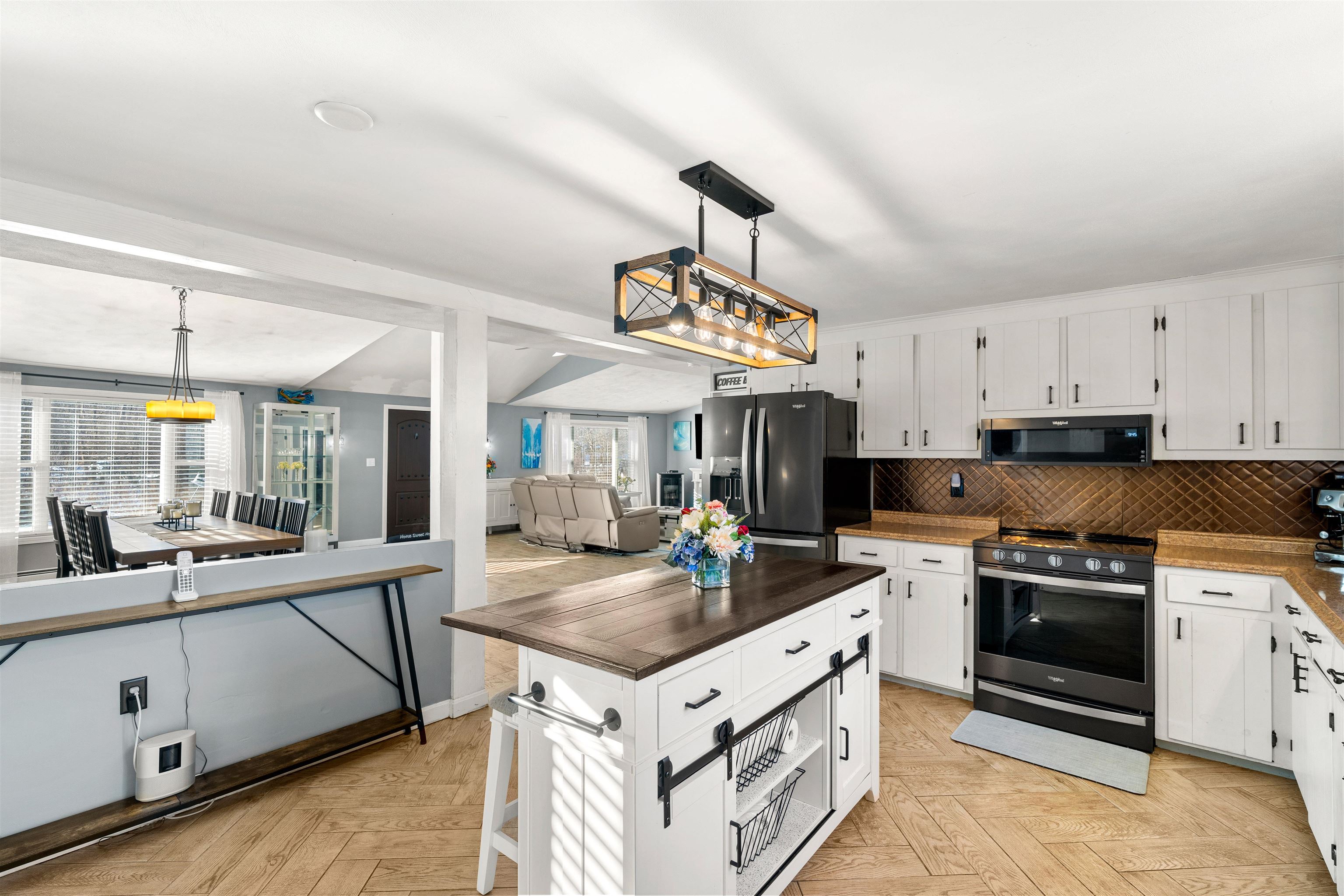 11 Liberty Street Salem, NH 03079 - Photo 14 of 52