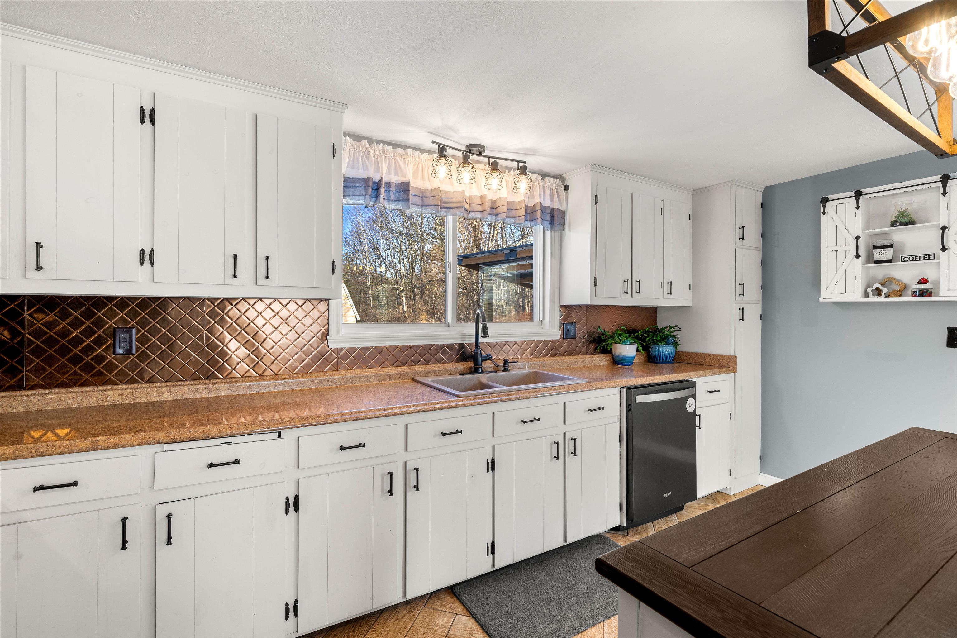 11 Liberty Street Salem, NH 03079 - Photo 15 of 52