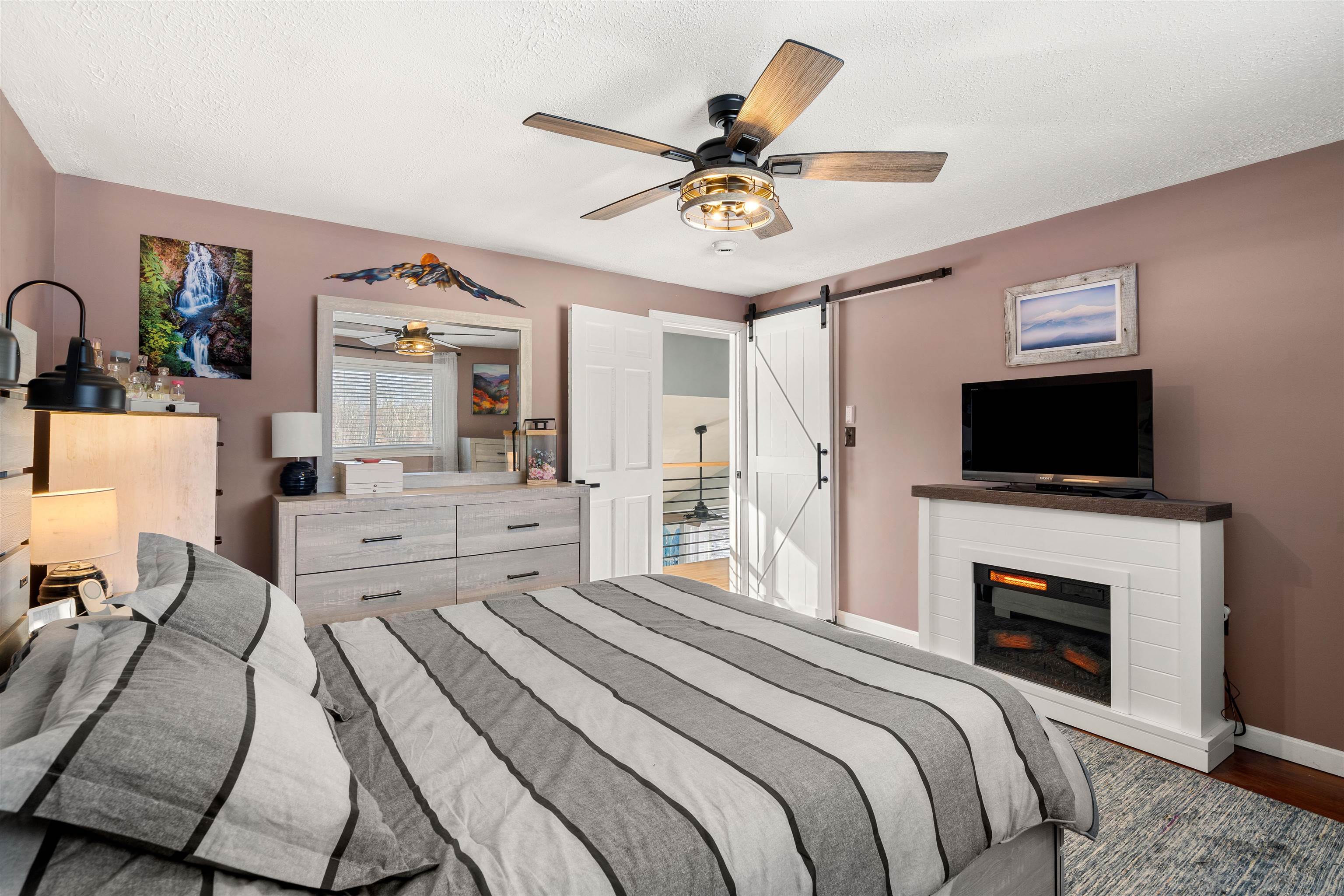 11 Liberty Street Salem, NH 03079 - Photo 23 of 52