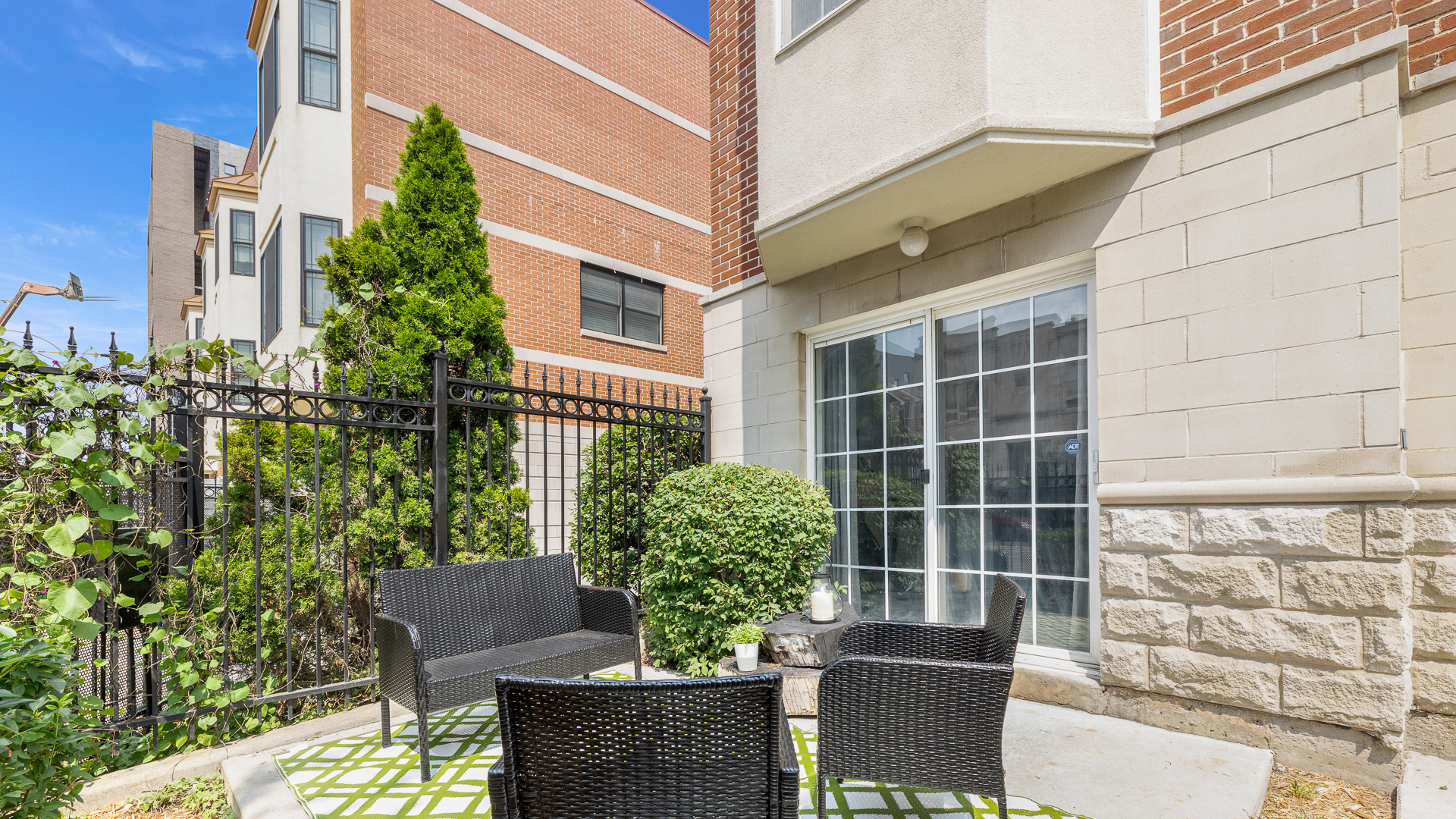2320 West Adams Street, Unit 1 Chicago, IL 60612 - Photo 28 of 29