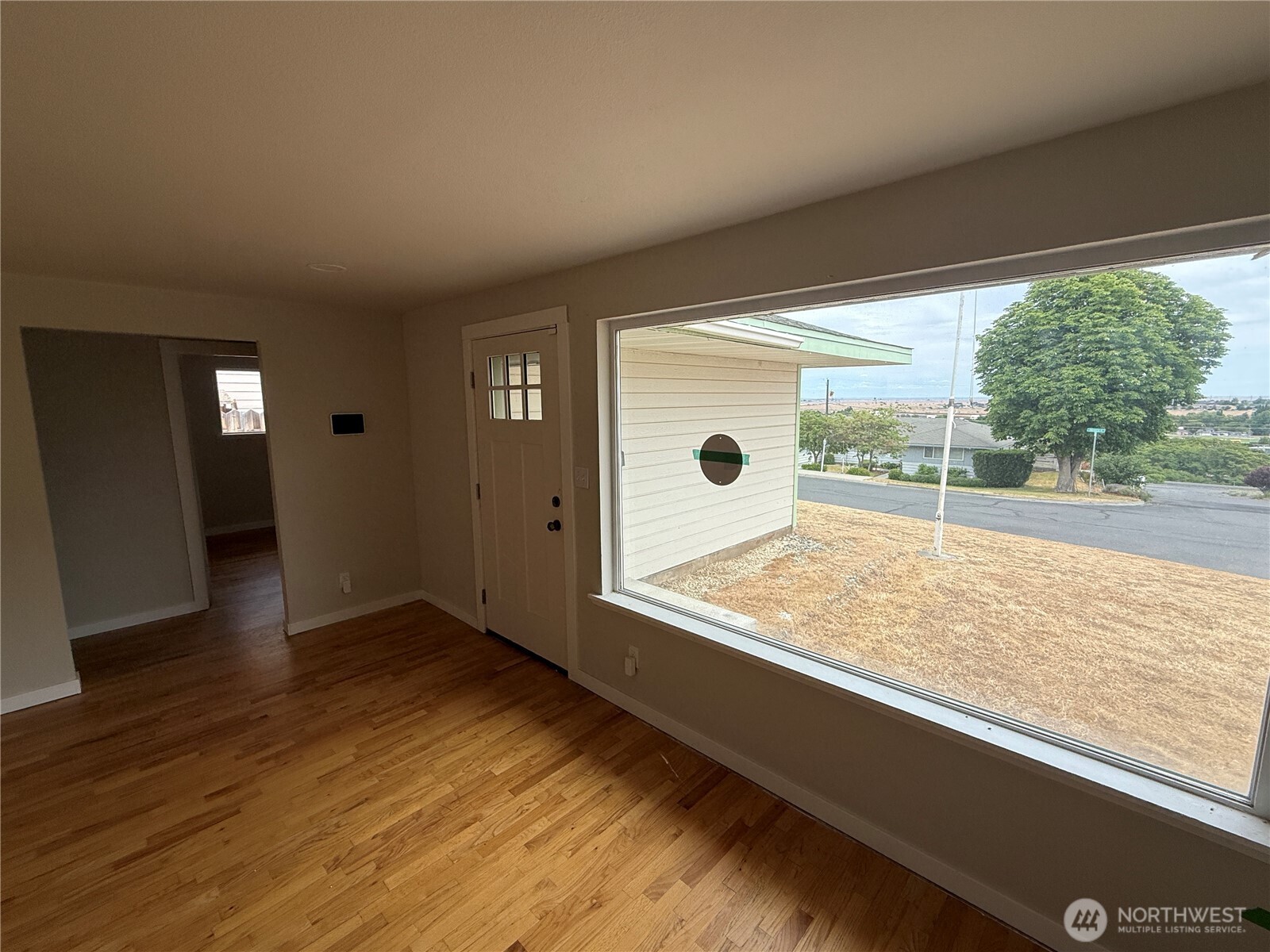 401 Patrick Road Ephrata, WA 98823 - Photo 8 of 32