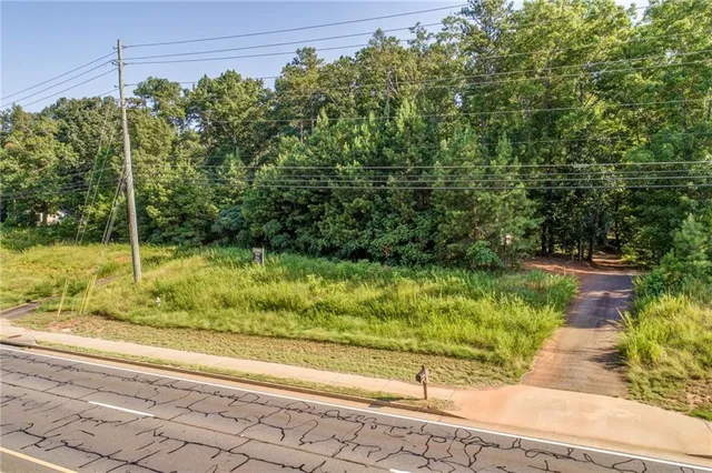$320,000 | 4645 Highway 92, Acworth, GA 30102