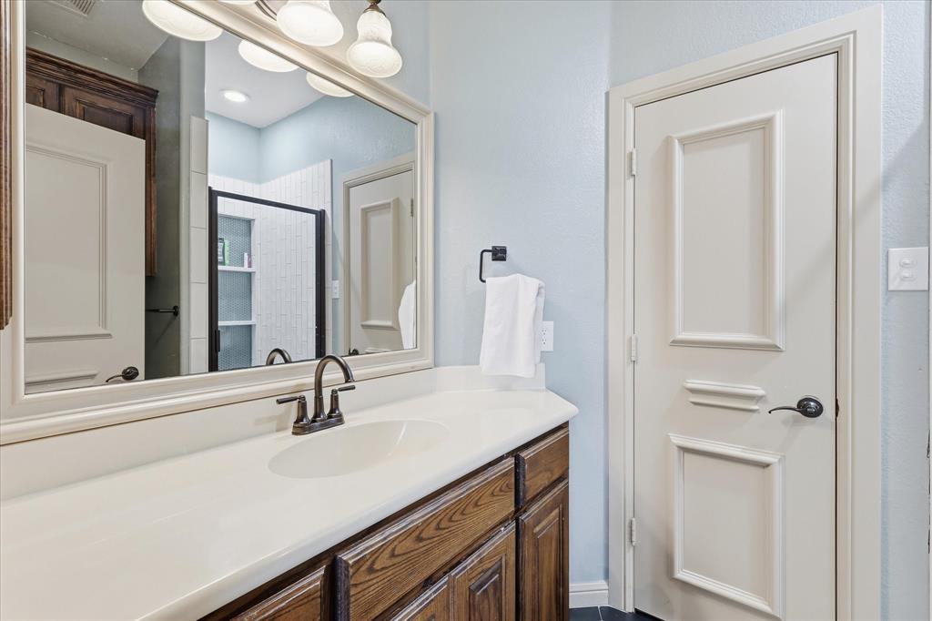 7000 Hunnington Drive Sanger, TX 76266 - Photo 15 of 33