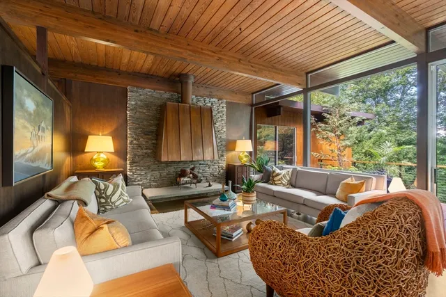 $1,720,000 | 110 Ellis Farm Lane, Melrose, MA 02176