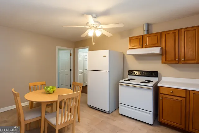 $1,225 | 3172 Humphries Drive Southeast, Atlanta, GA 30354