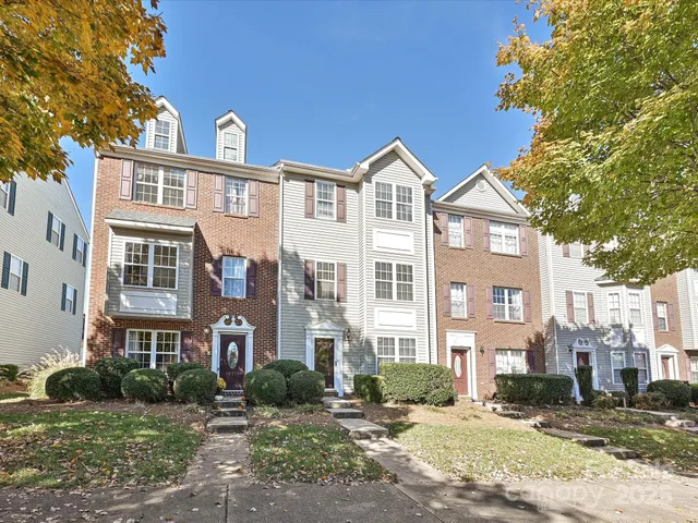 $360,000 | 16319 Peachmont Drive, Cornelius, NC 28031