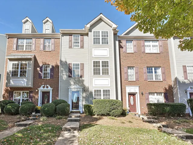 $360,000 | 16319 Peachmont Drive, Cornelius, NC 28031
