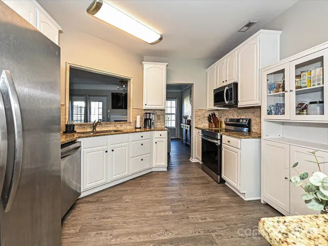 $360,000 | 16319 Peachmont Drive, Cornelius, NC 28031