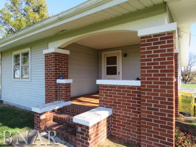 11028 Pear Tree Road Dewitt, IL 61735 - Photo 2 of 22