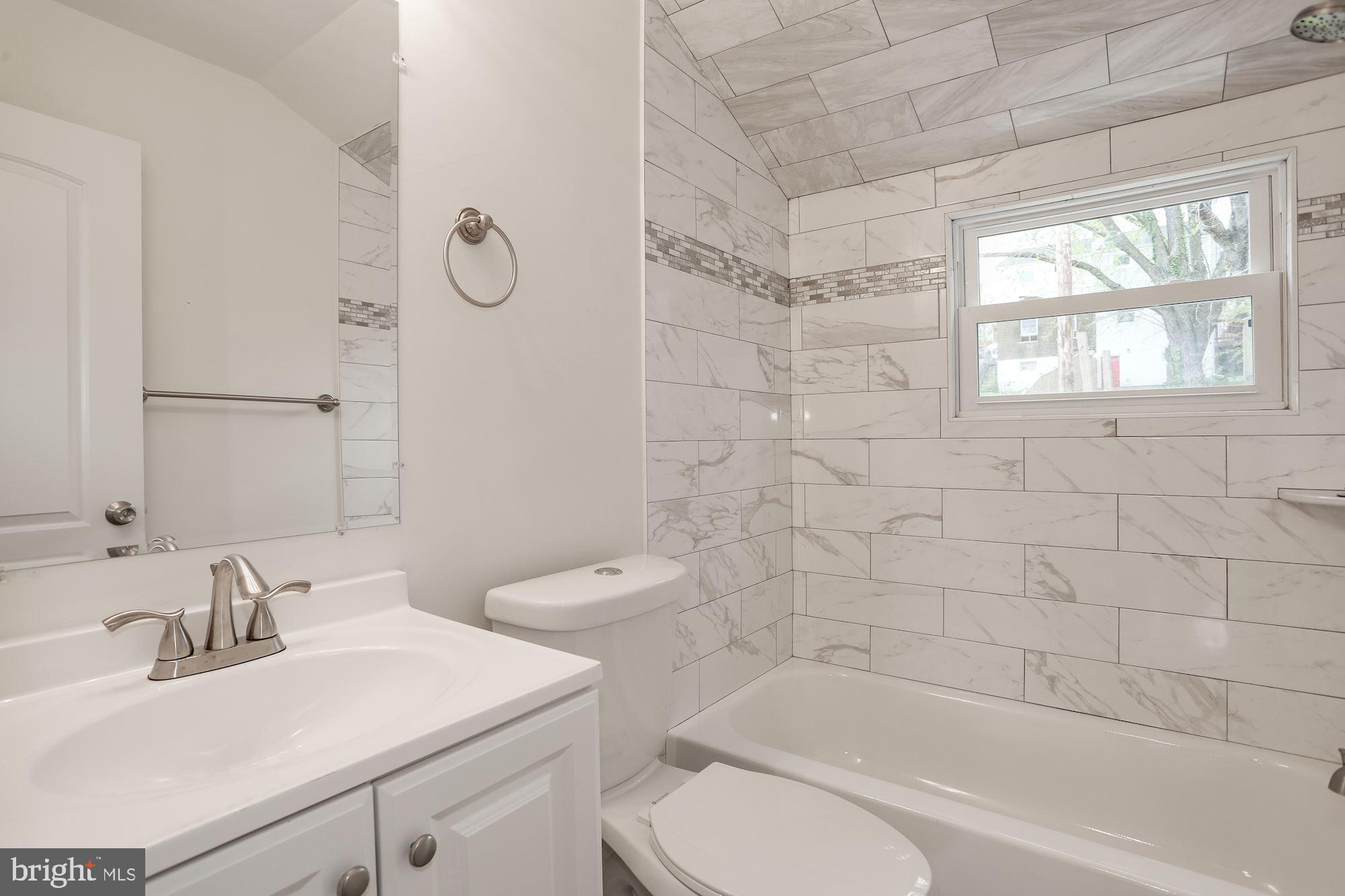 5149 Sheriff Road Northeast Washington, DC 20019 - Photo 12 of 41