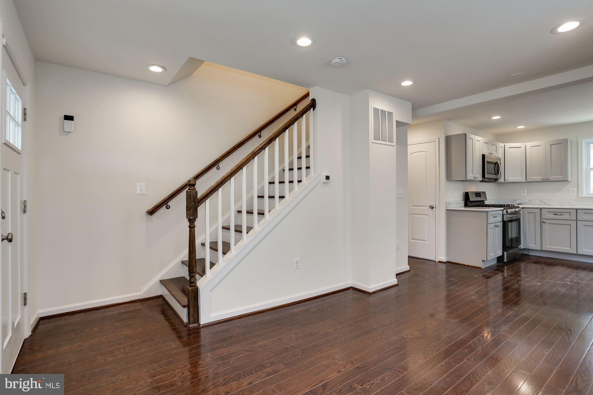 5149 Sheriff Road Northeast Washington, DC 20019 - Photo 9 of 41