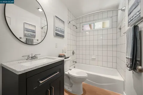 $399,000 | 2560 Walnut Boulevard, Unit 4, Walnut Creek, CA 94596
