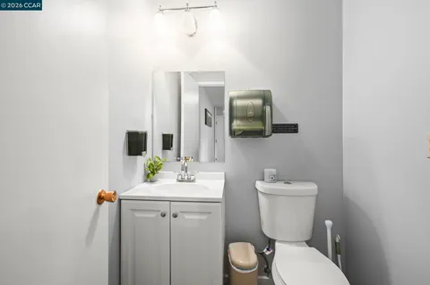 $399,000 | 2560 Walnut Boulevard, Unit 4, Walnut Creek, CA 94596