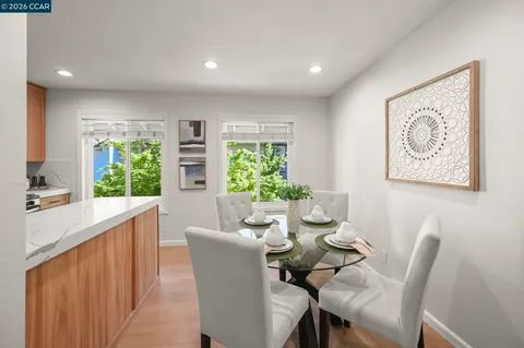 $399,000 | 2560 Walnut Boulevard, Unit 4, Walnut Creek, CA 94596