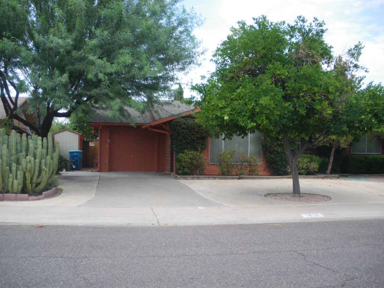 3638 West Krall Street Phoenix, AZ 85019 - Photo 1 of 3 front of house (north-south!)
