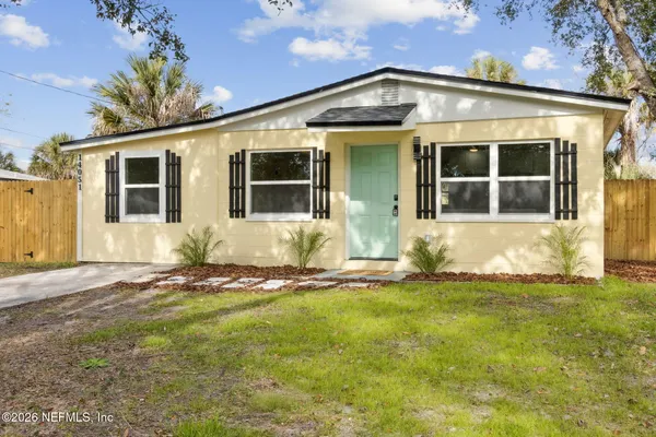 $359,900 | 14051 Claridge Road North, Jacksonville, FL 32250