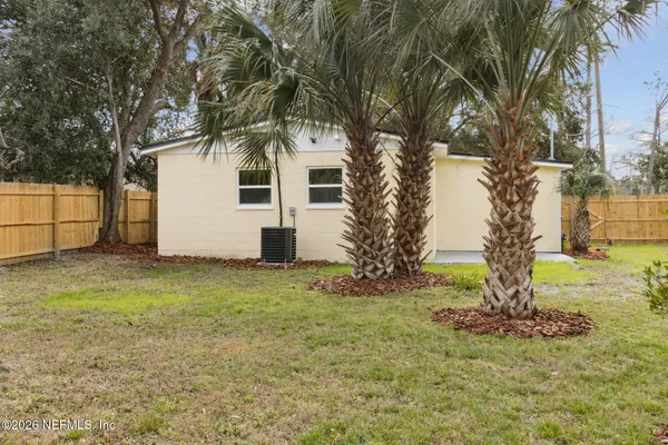 $359,900 | 14051 Claridge Road North, Jacksonville, FL 32250