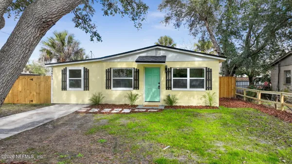 $359,900 | 14051 Claridge Road North, Jacksonville, FL 32250