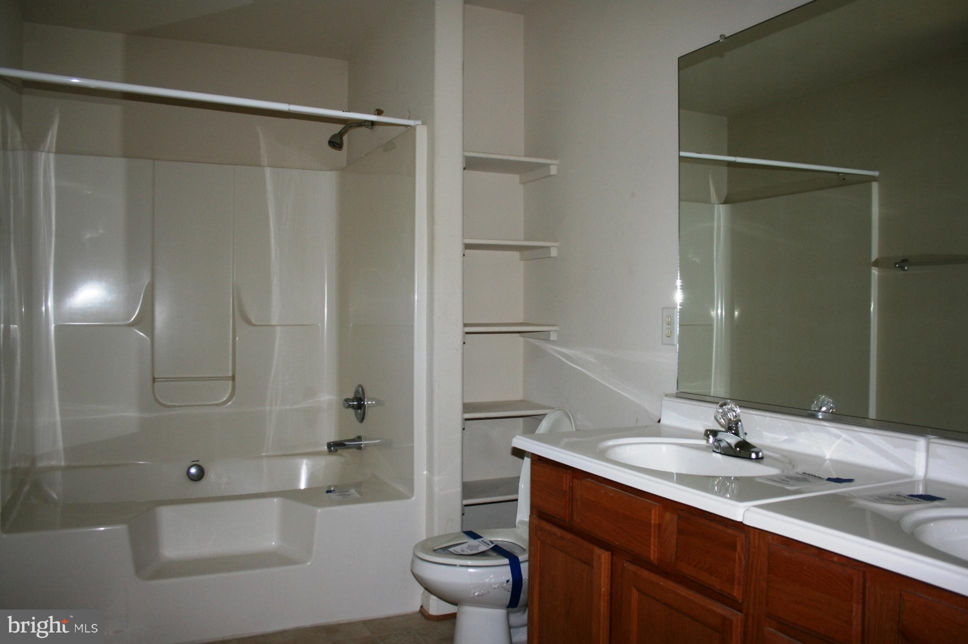 461 Decatur Road Stafford, VA 22554 - Photo 14 of 28 Bath (Master)
