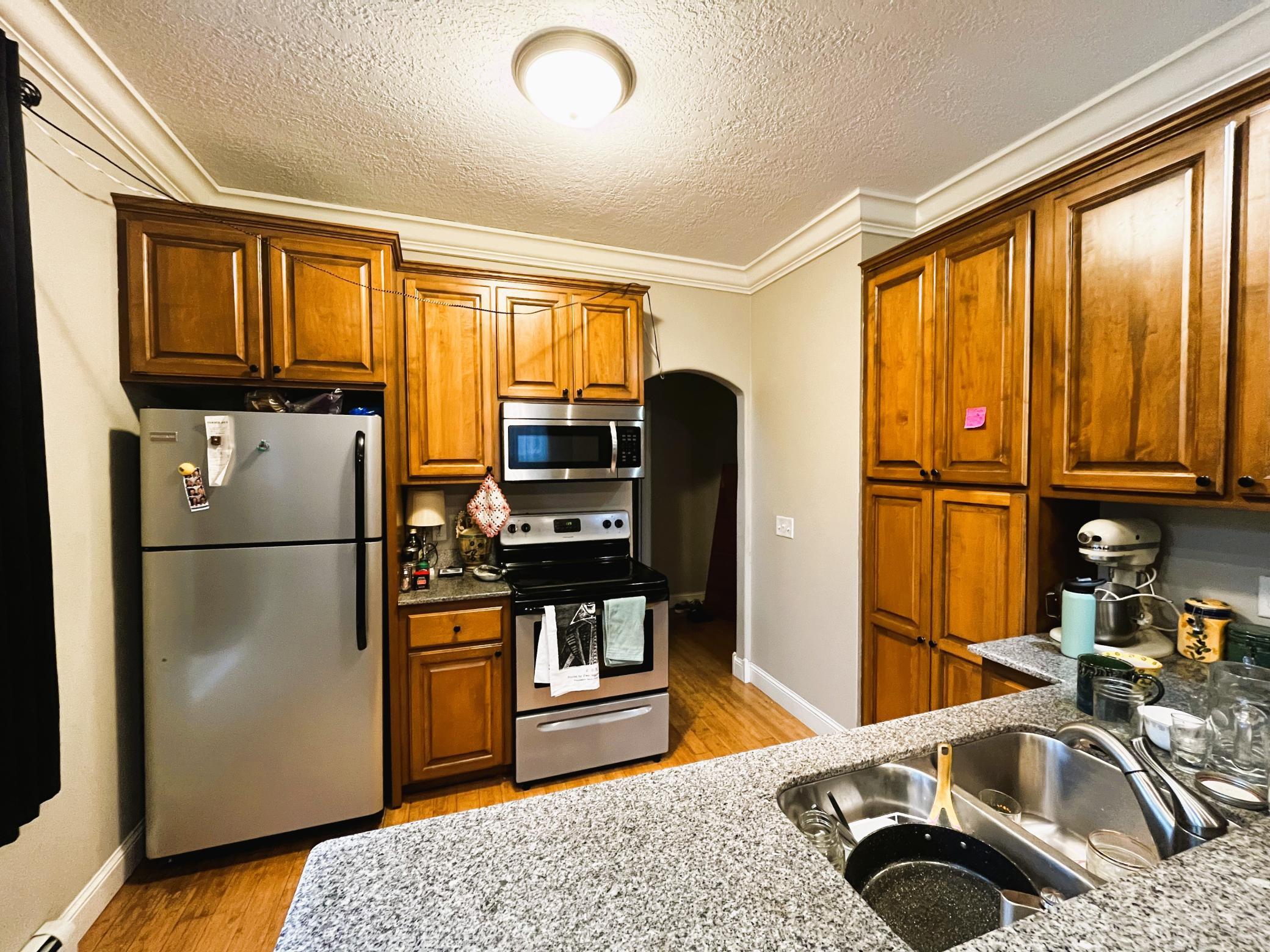 1092 18th Avenue Southeast Minneapolis, MN 55414 - Photo 14 of 23