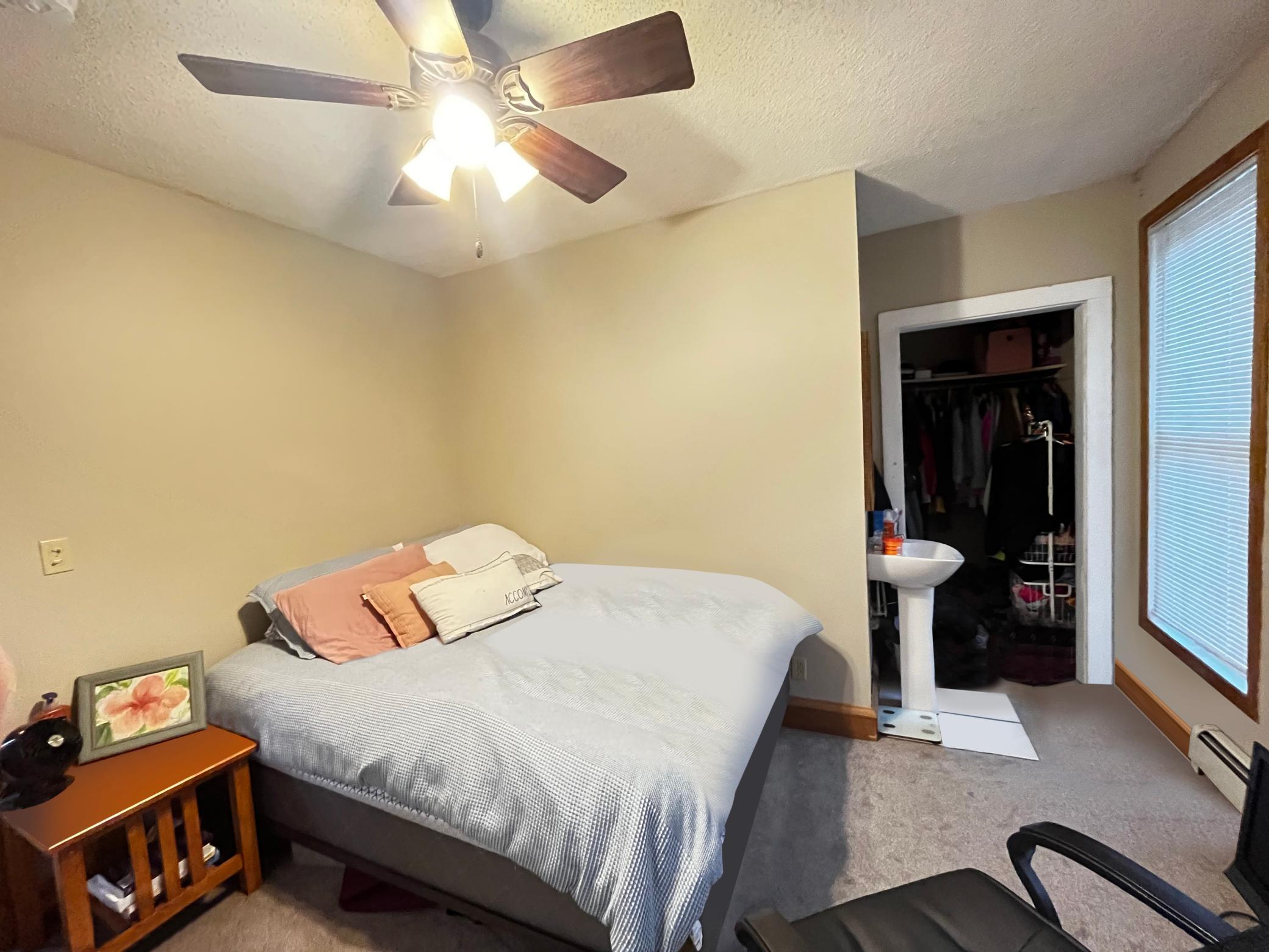 1092 18th Avenue Southeast Minneapolis, MN 55414 - Photo 9 of 23