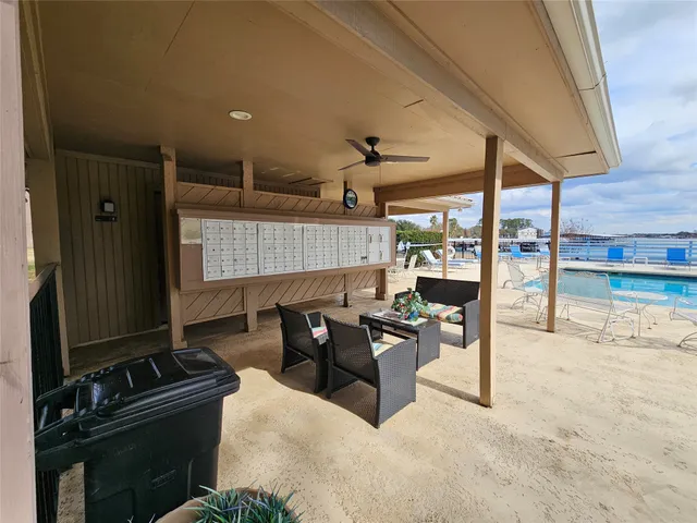 $1,900 | 15575 Marina Drive, Unit 323A, Montgomery, TX 77356