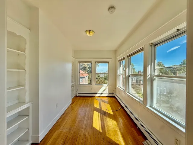 $6,800 | 62 Algonquin Road, Unit 2, Newton, MA 02467