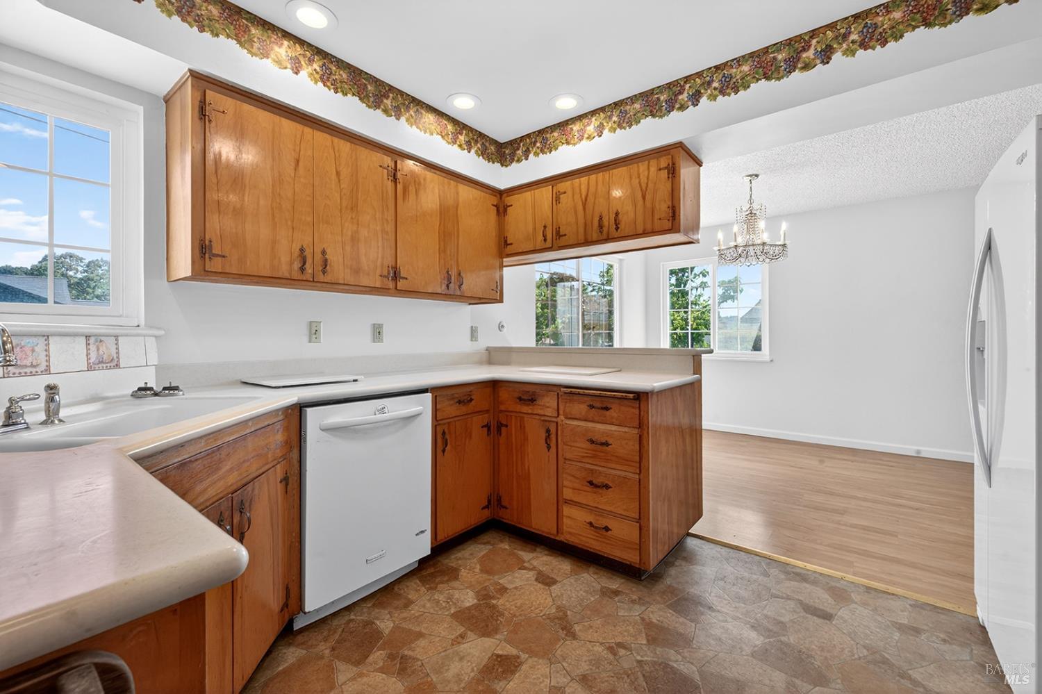 5035 Boulder Lane Santa Rosa, CA 95405 - Photo 9 of 49