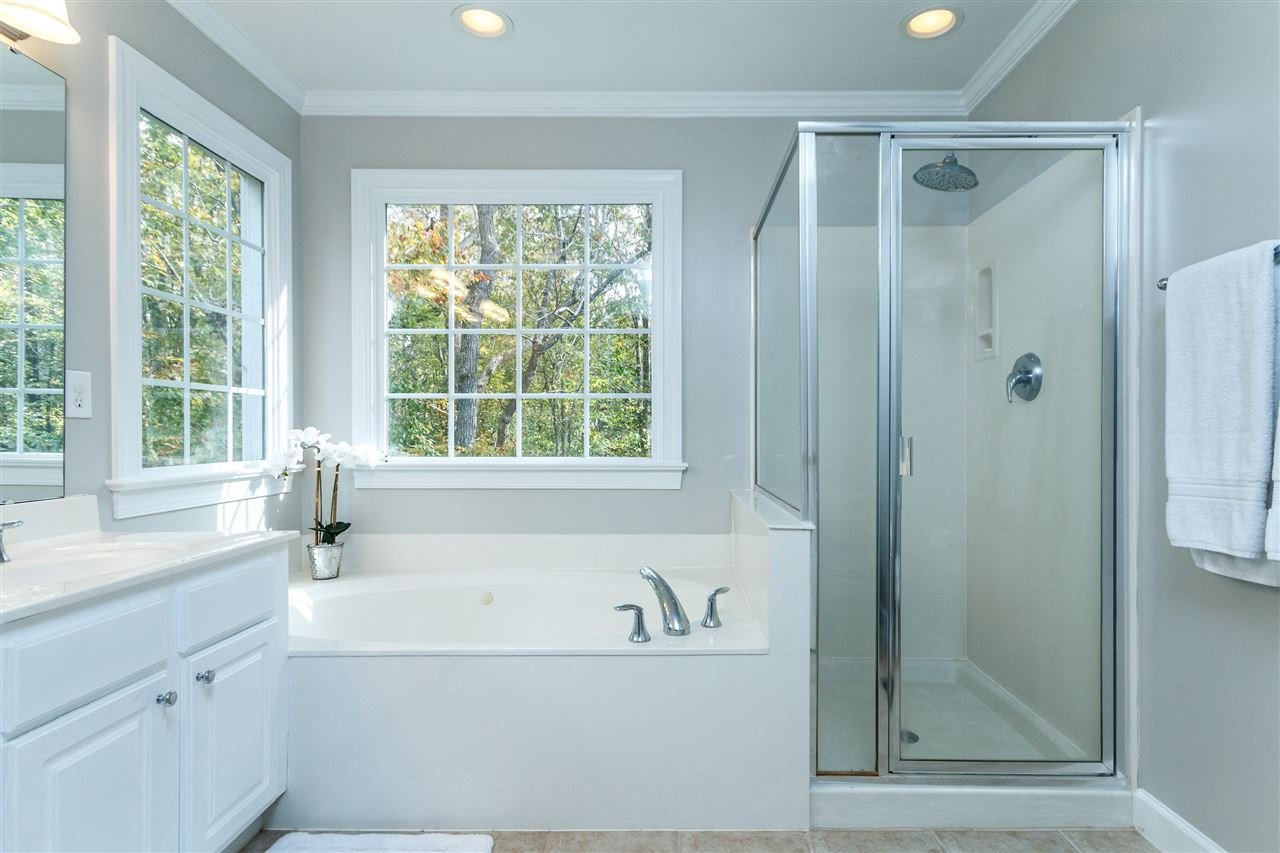 2936 Sunnystone Way Raleigh, NC 27613 - Photo 16 of 29 Master Bath