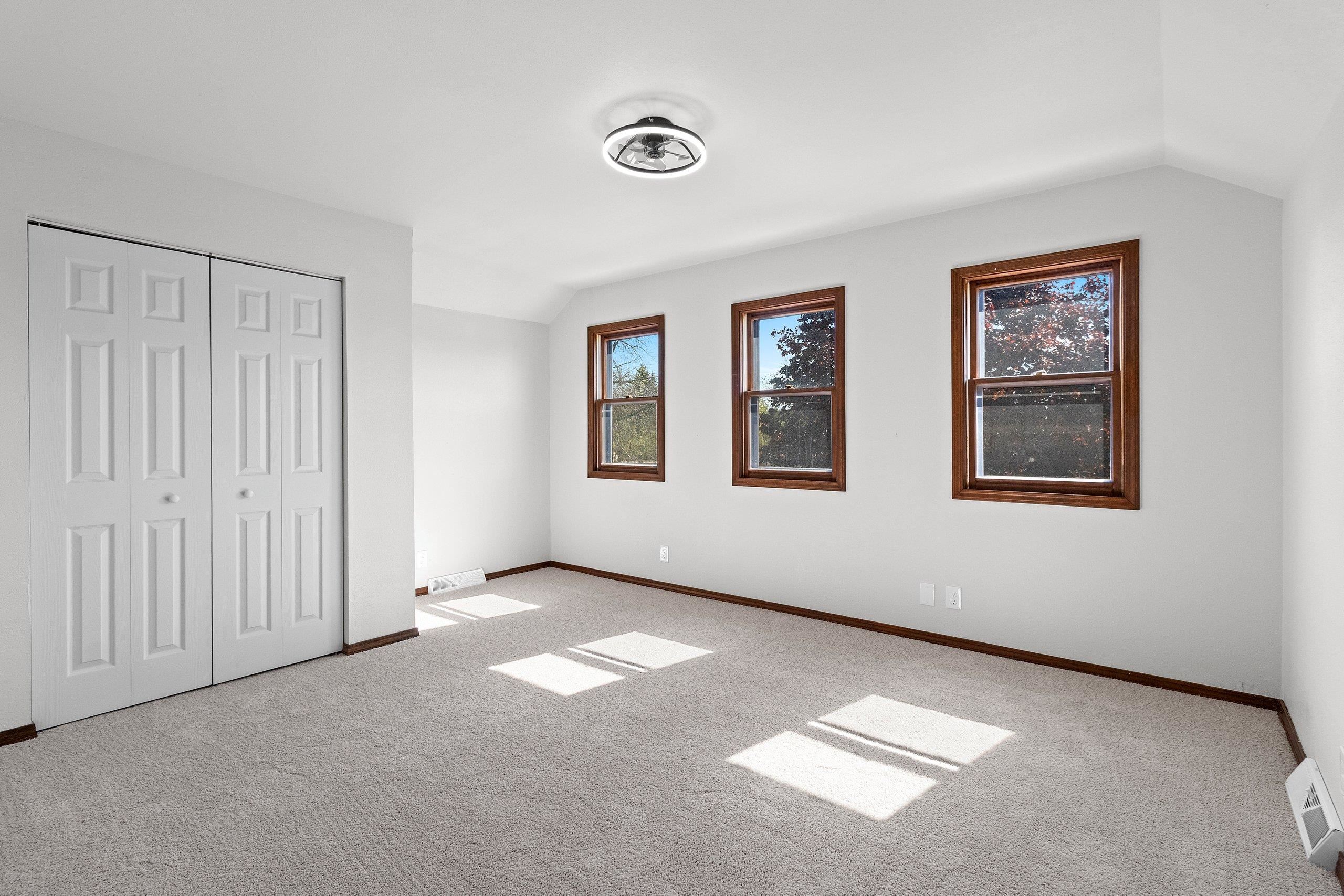 2110 North 8th Street Manitowoc, WI 54220 - Photo 39 of 54
