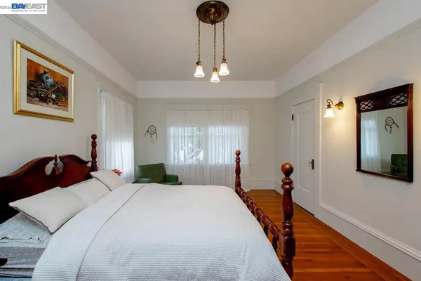 $2,195,000 | 2056 Santa Clara Avenue, Alameda, CA 94501